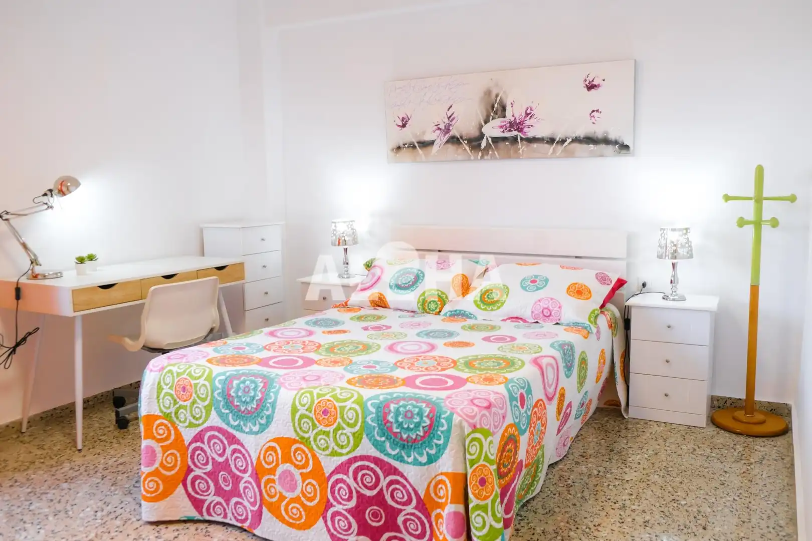 Habitación de Apartamento de alquiler en Moncada con Amueblado y Balcón