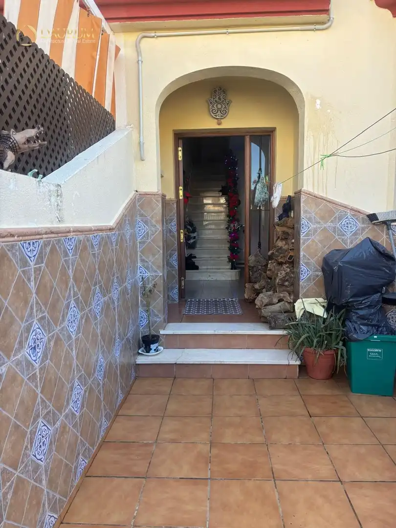 Casa adosada en venda en Vélez-Málaga amb Aire condicionat, Terrassa i Piscina