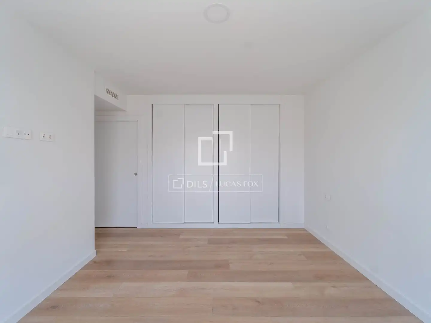 Bedroom of Flat for sale in El Puig de Santa Maria  with Air Conditioner, Terrace and Storage room