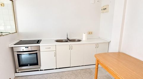 Foto 2 de Piso en venta en Mondejar - Junquillos, La Línea de la Concepción