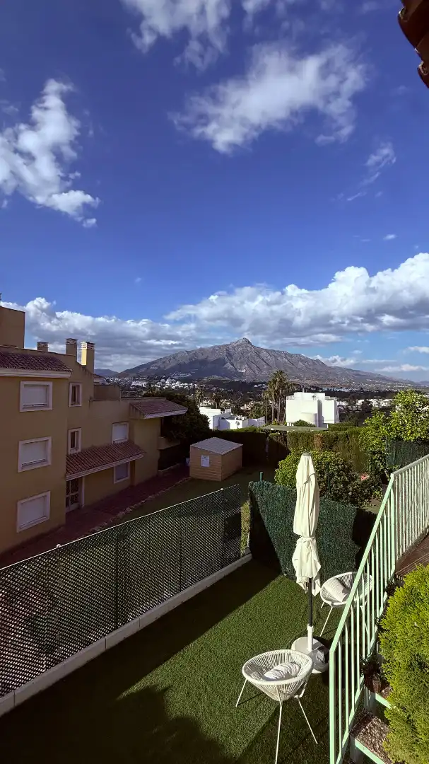 Außenansicht von Wohnung zum Verkauf in Marbella mit Klimaanlage, Terrasse und Abstellraum