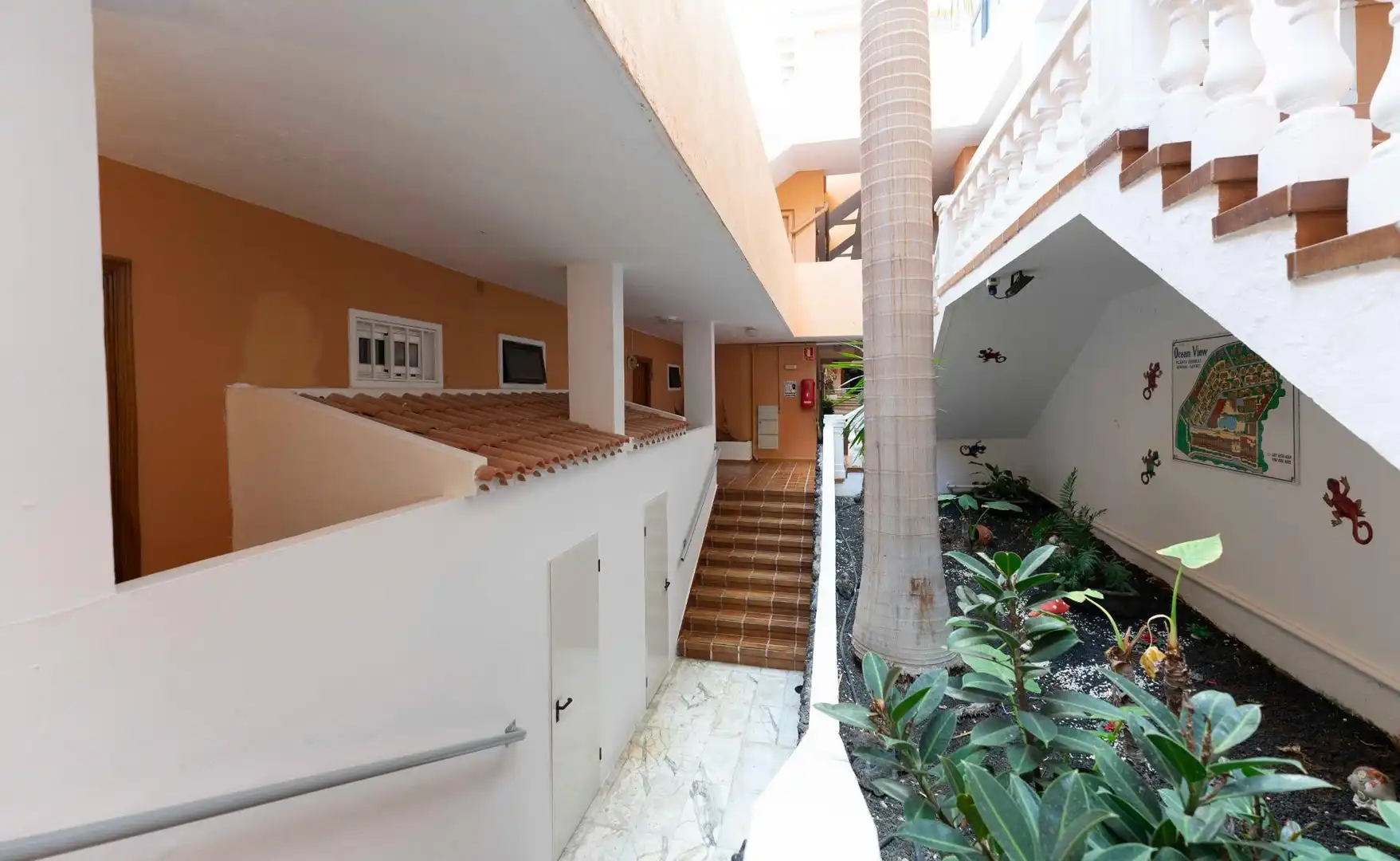 Apartamento de alquiler en Adeje con Aire acondicionado, Terraza y Amueblado
