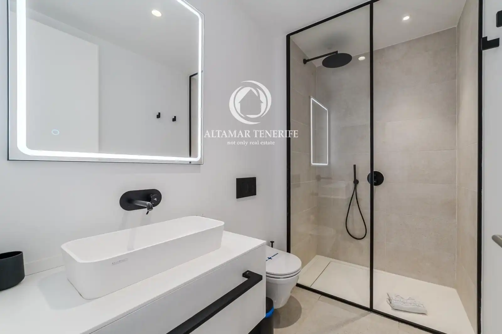 Casa con piscina en venta en Pasaje Valito Sau, imagen 17