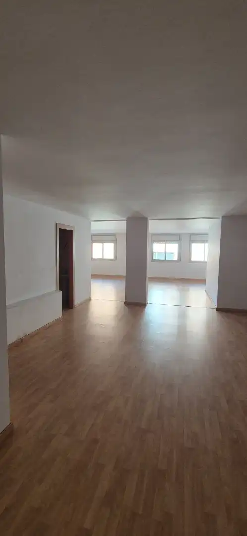 Geschaftsraum zum Verkauf in Esplugues de Llobregat
