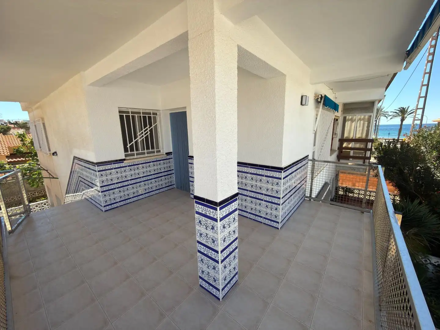Dúplex con jardín en venta en Calabardina, imagen 3