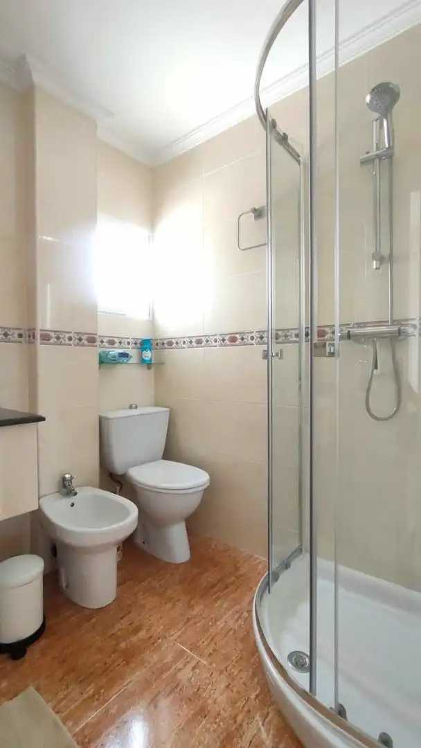 Baño de Casa o chalet en venta en Montserrat con Aire acondicionado, Jardín privado y Terraza