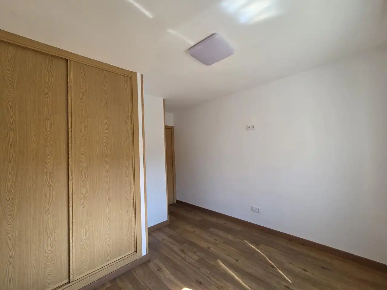 Flat for rent in Calle de San Jaime, Casco Histórico de Vallecas
