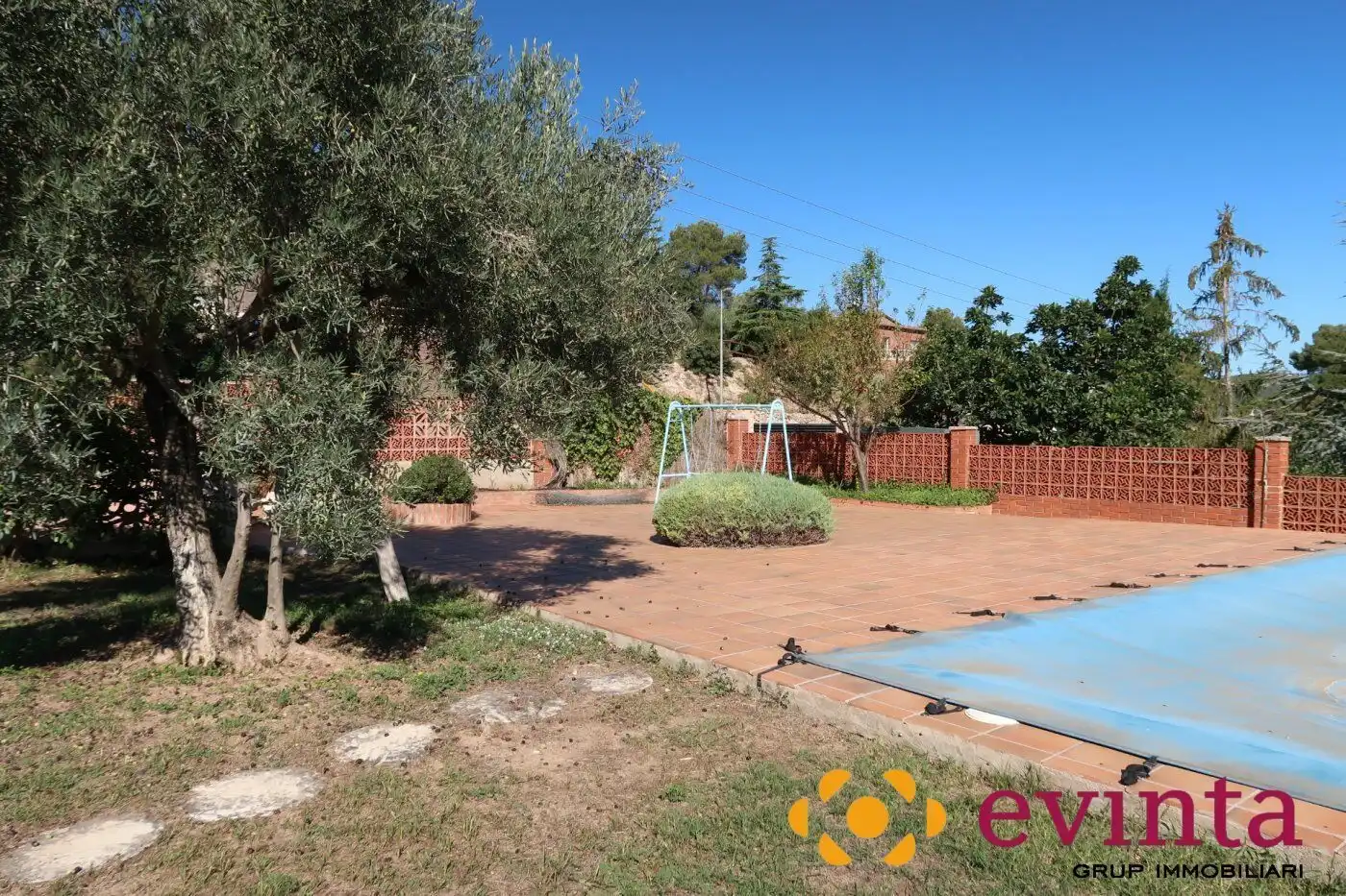 Jardín de Casa o chalet en venta en Vallirana con Calefacción, Jardín privado y Trastero