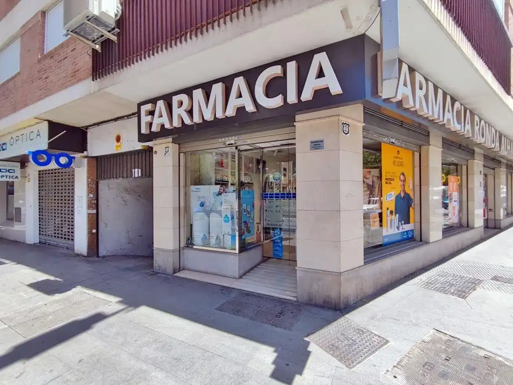 Garaje en venta en Granada