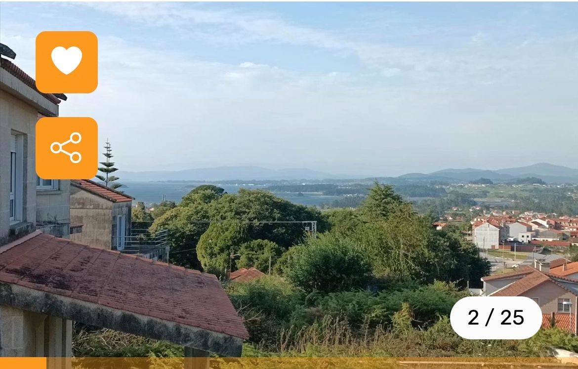 Casa o xalet en venda en Sanxenxo amb Jardí privat