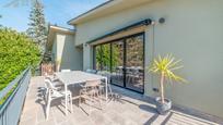 Terrasse von Haus oder Chalet zum verkauf in Miraflores de la Sierra mit Klimaanlage, Heizung und Privatgarten