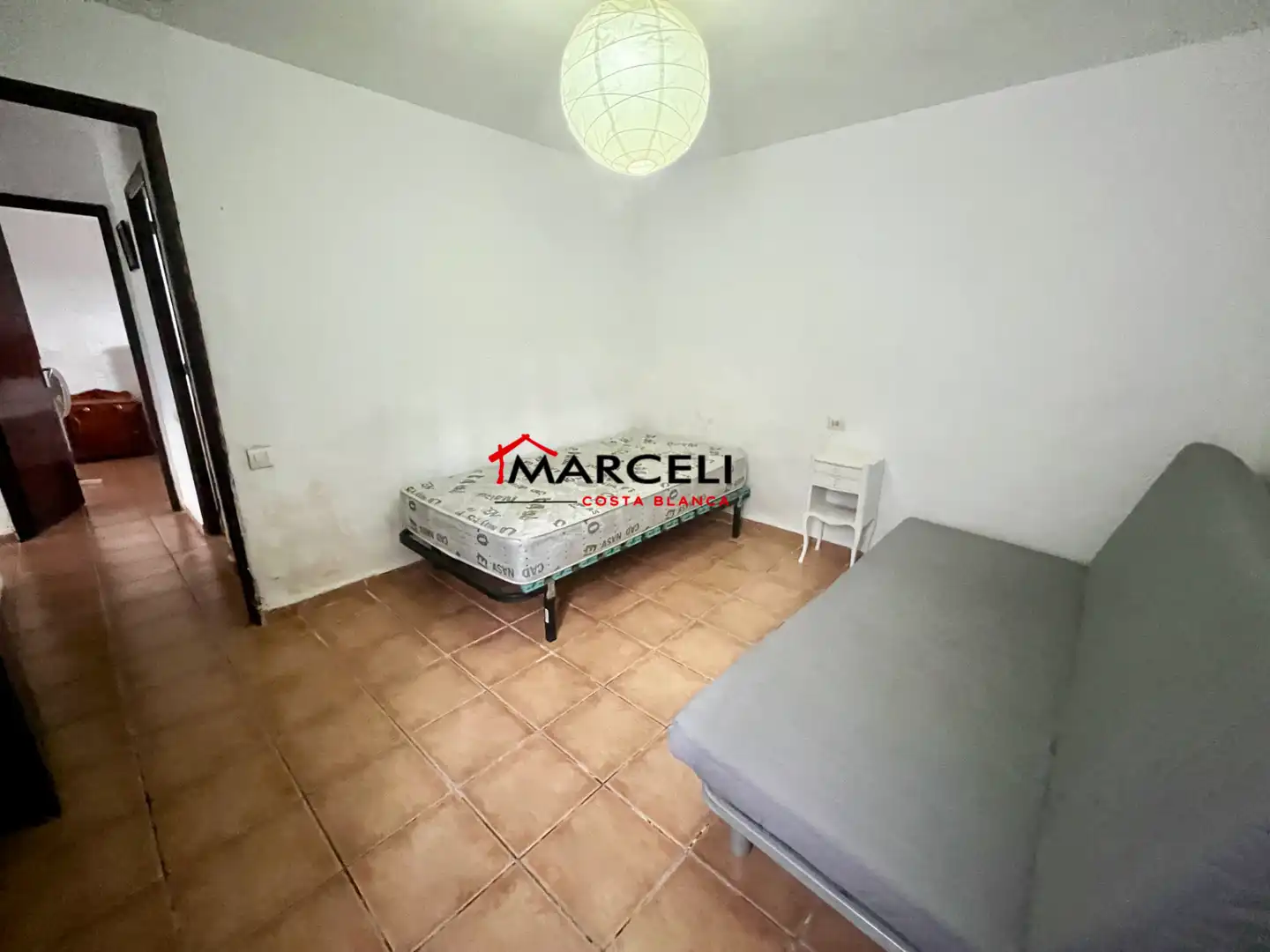 Dormitori de Casa o xalet en venda en Orihuela amb Jardí privat, Terrassa i Moblat