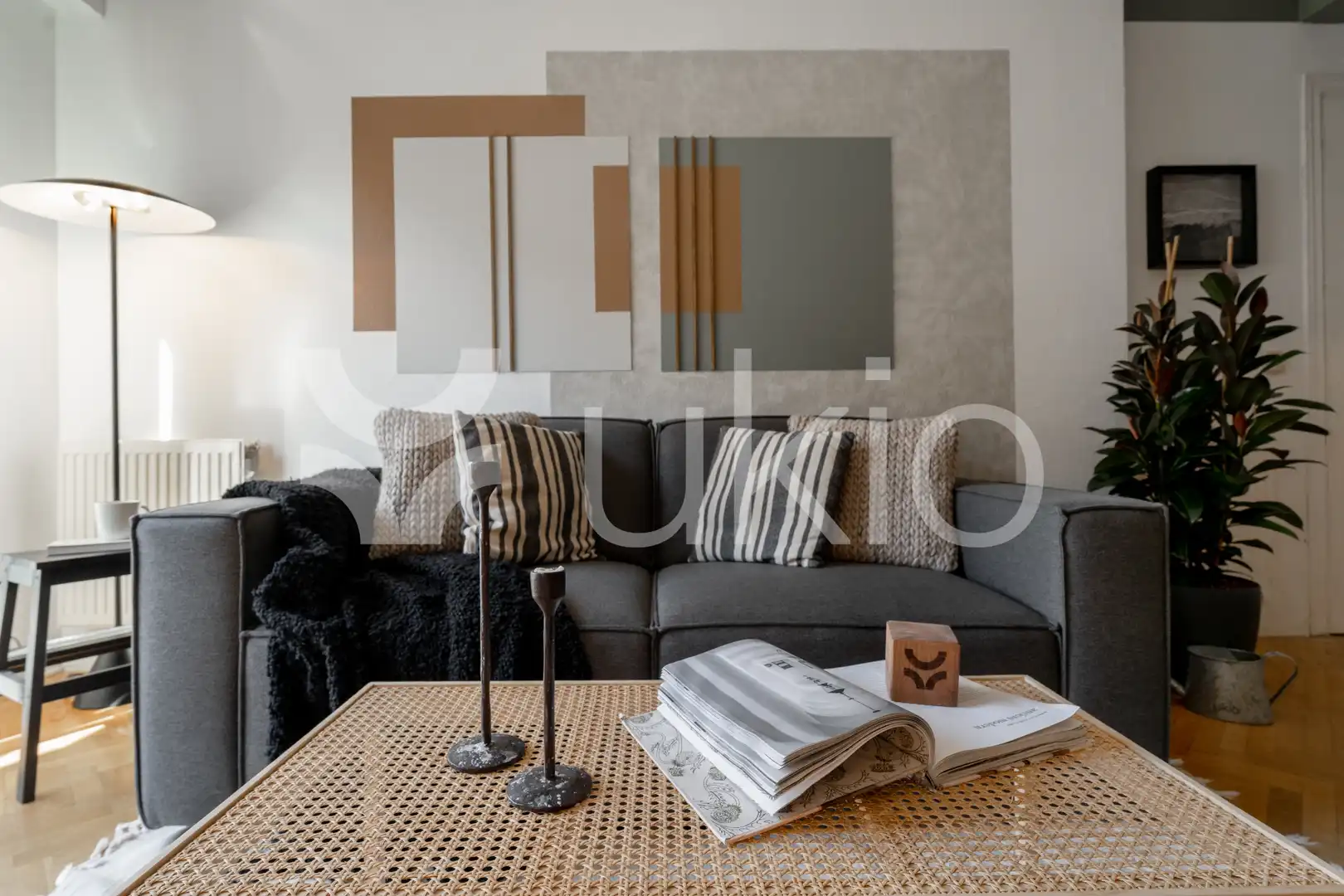 Living room of Apartments for rent in Madrid  with Air Conditioner, Heating and Furnished
