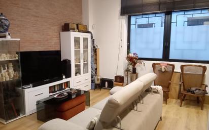 Sala d'estar de Apartament en venda en  Madrid Capital amb Calefacció