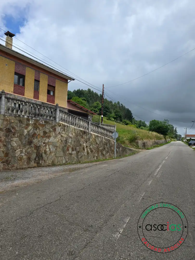 Vista exterior de Ático en venta en Llanera