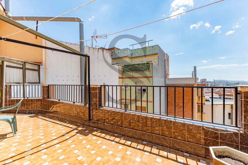 Terrace of Attic for sale in Santa Coloma de Gramenet  with Air Conditioner, Heating and Terrace