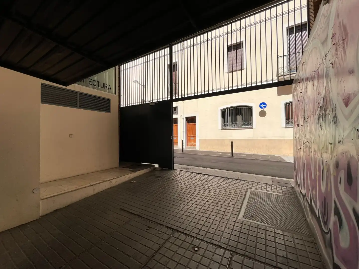 Einzelparkplatz zum Verkauf in Carrer de Maspons, imagen 11