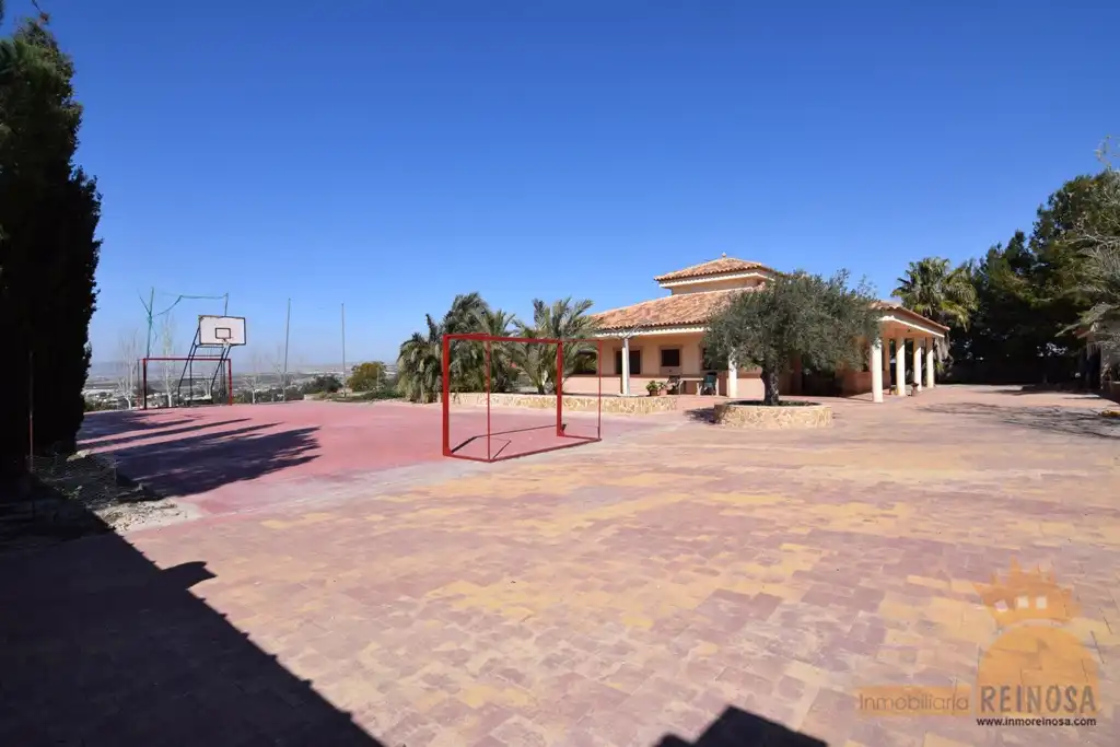 Houses for rent in Molina de Segura  with Air Conditioner, Private garden and Pets allowed