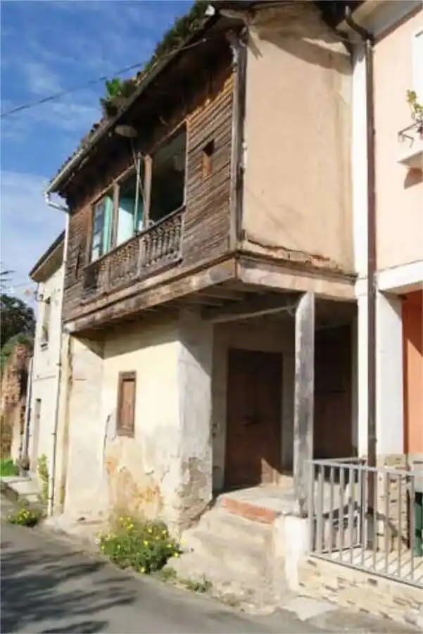 Vista exterior de Casa o xalet en venda en El Berrón - La Carrera