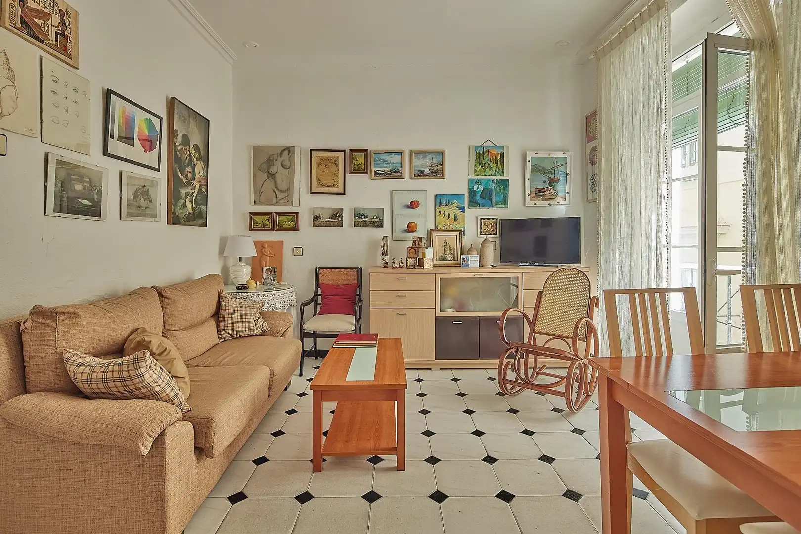 Wohnzimmer von Wohnung zum Verkauf in Cádiz mit Balkon