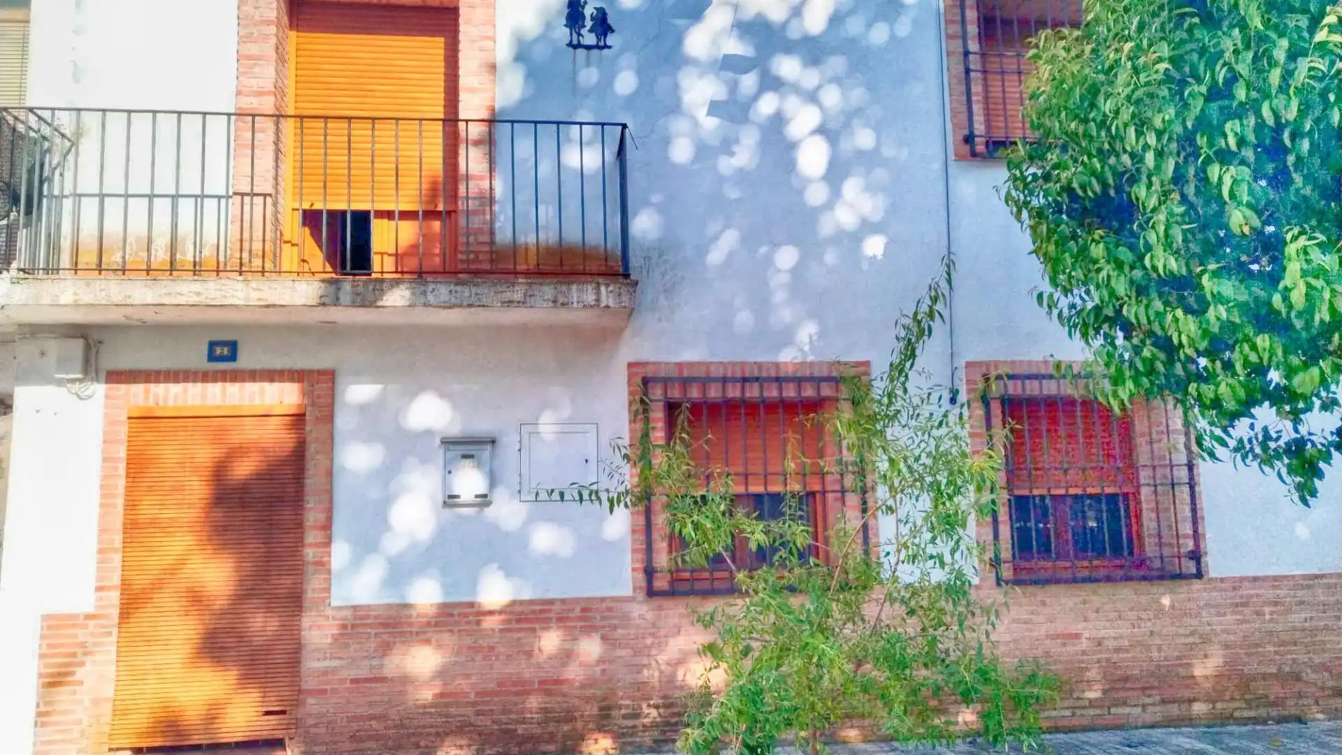 Exterior view of Houses for sale in Alcázar de San Juan  with Heating