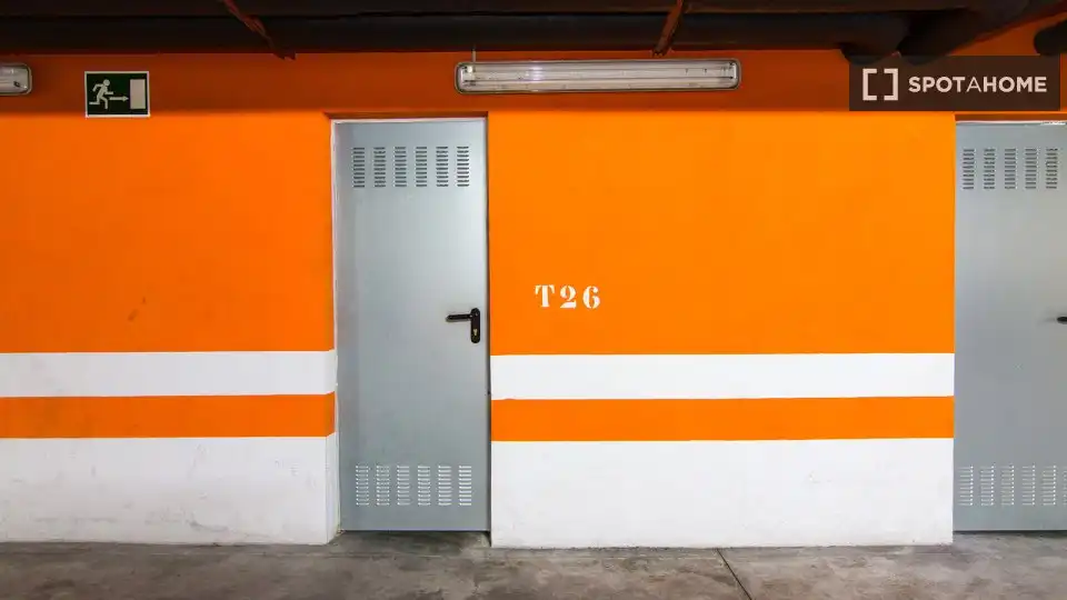 Room in Campus de la Salud