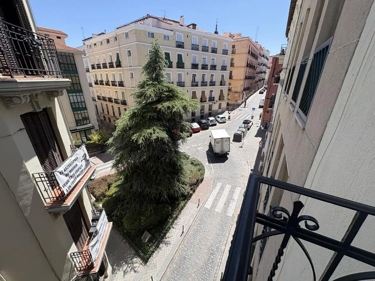 Piso de alquiler en Calle de Angosta de los Mancebos, Palacio