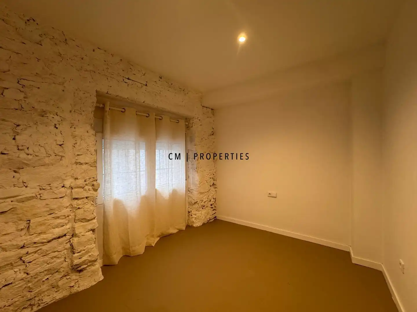 Piso de alquiler en Serra con Aire acondicionado, Calefacción y Terraza