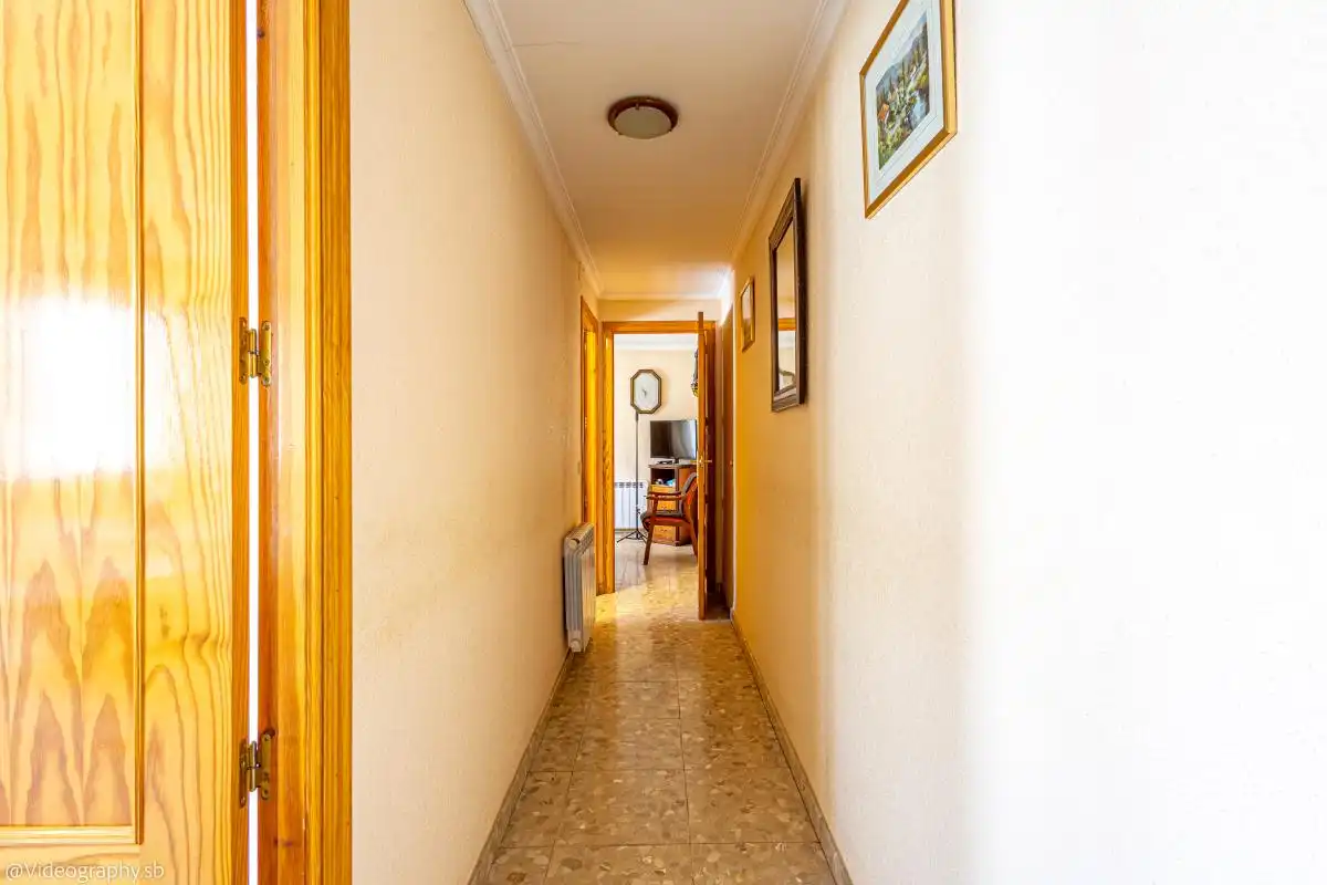 Casa adosada en venda en Valdepeñas amb Calefacció, Terrassa i Traster