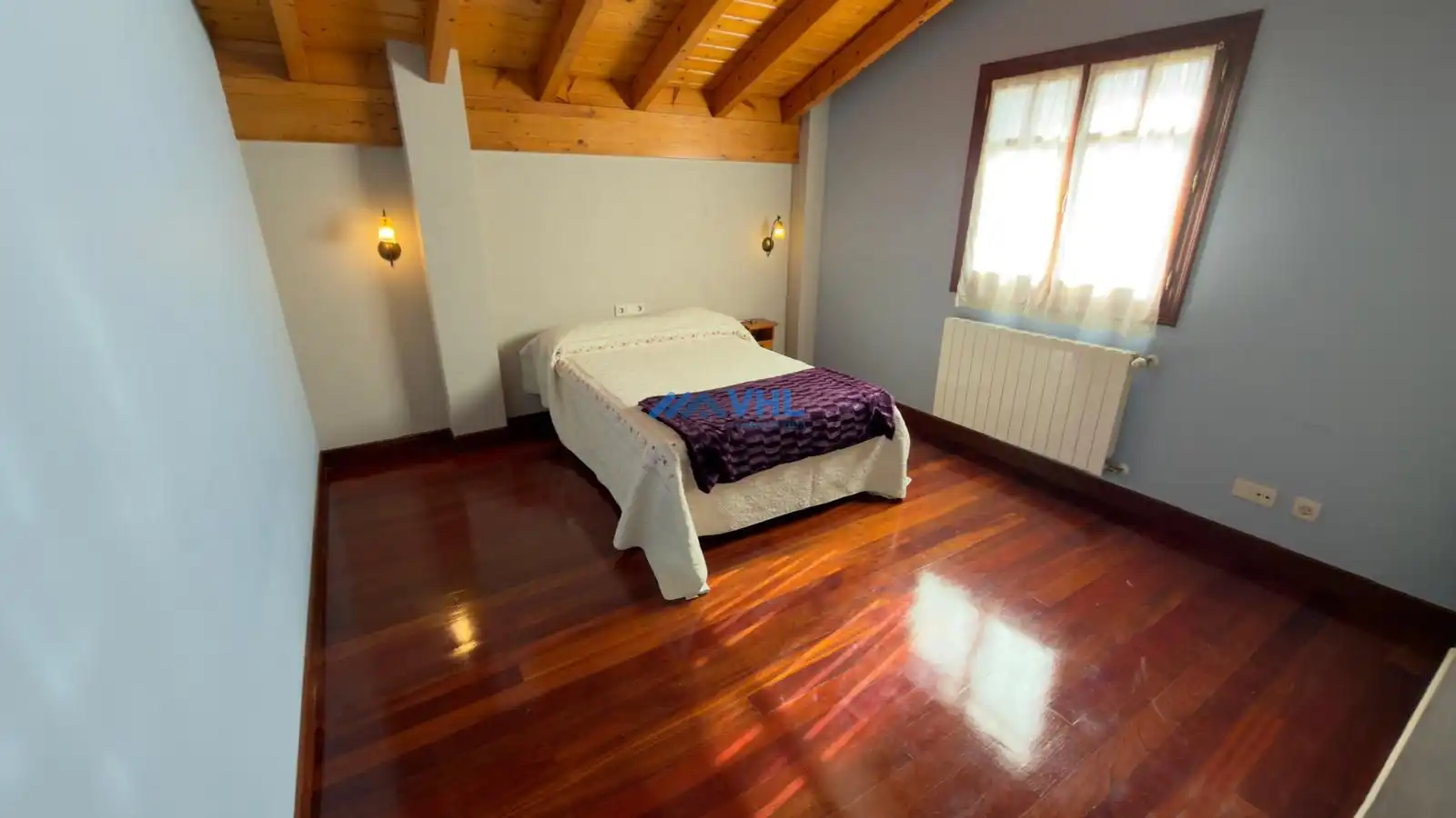 Dormitori de Casa o xalet en venda en Castro-Urdiales amb Calefacció, Jardí privat i Traster