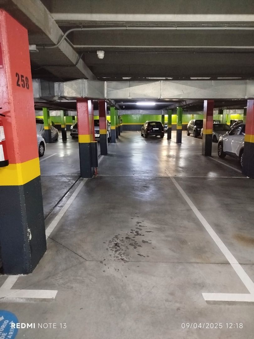 Aparcament de Garatge en venda en  Madrid Capital amb Alarma
