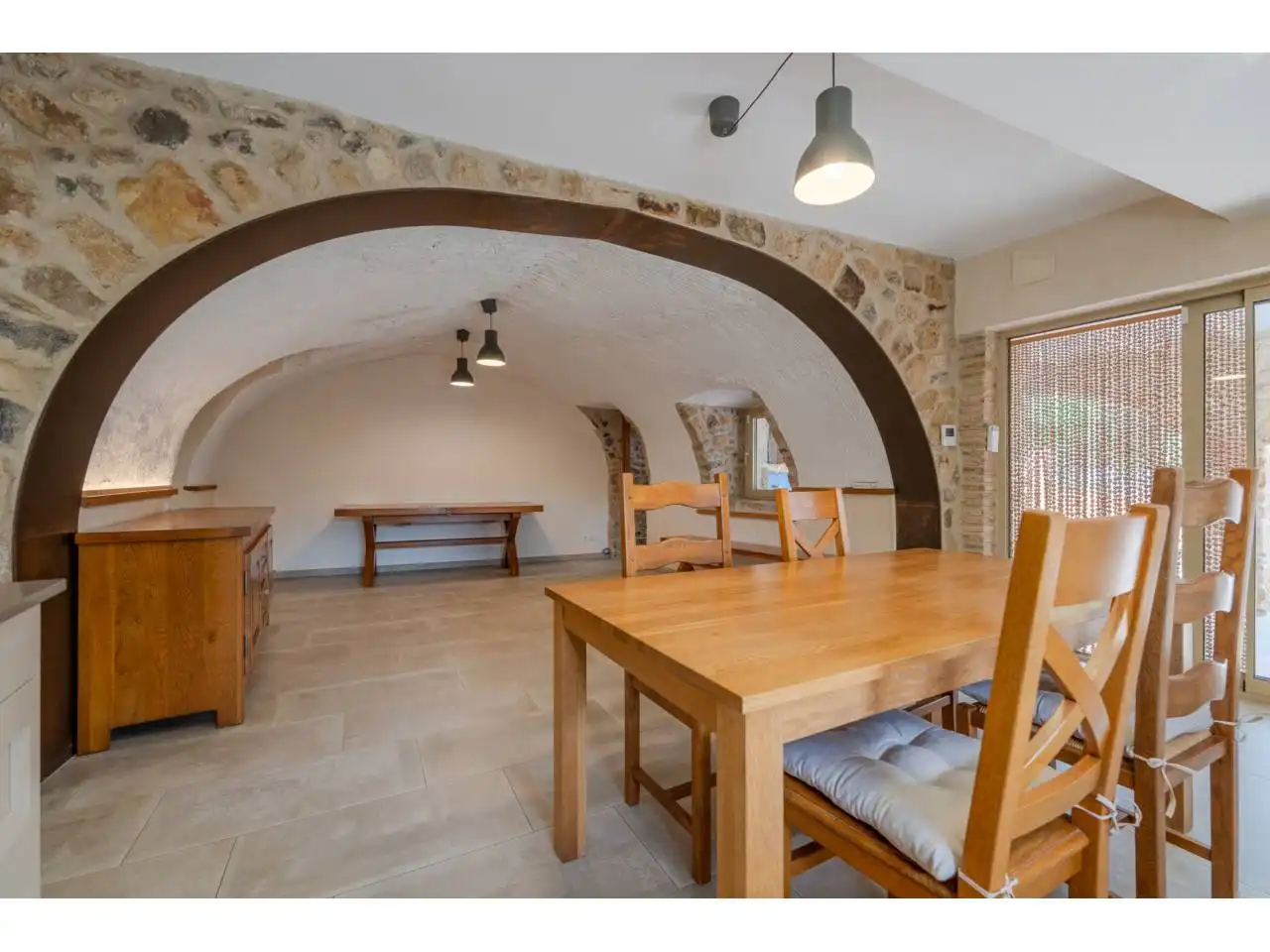 Menjador de Finca rústica de lloguer en Garrigàs, Girona