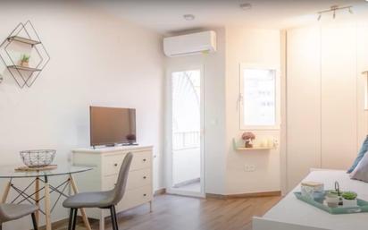 Bedroom of Apartment for sale in  Granada Capital  with Air Conditioner, Heating and Terrace