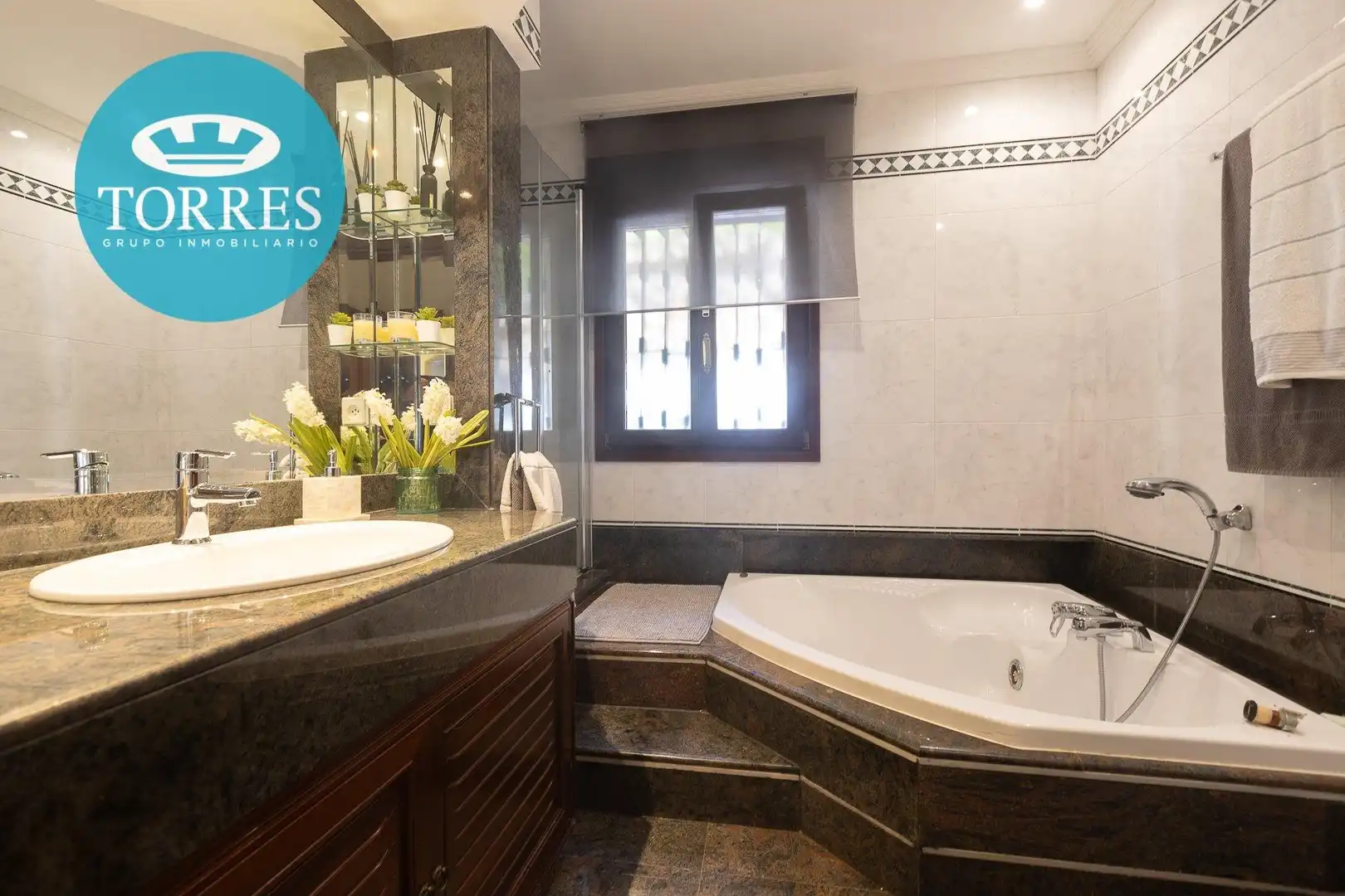Baño de Casa o chalet en venta en Málaga con Aire acondicionado, Calefacción y Jardín privado