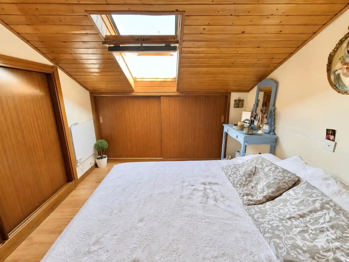 Bedroom of Flat for sale in Galapagar  with Air Conditioner, Heating and Parquet flooring