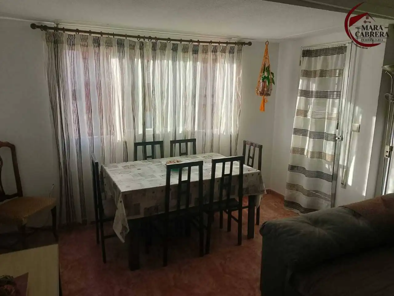 Comedor de Piso en venta en Gandia con Aire acondicionado, Terraza y Amueblado