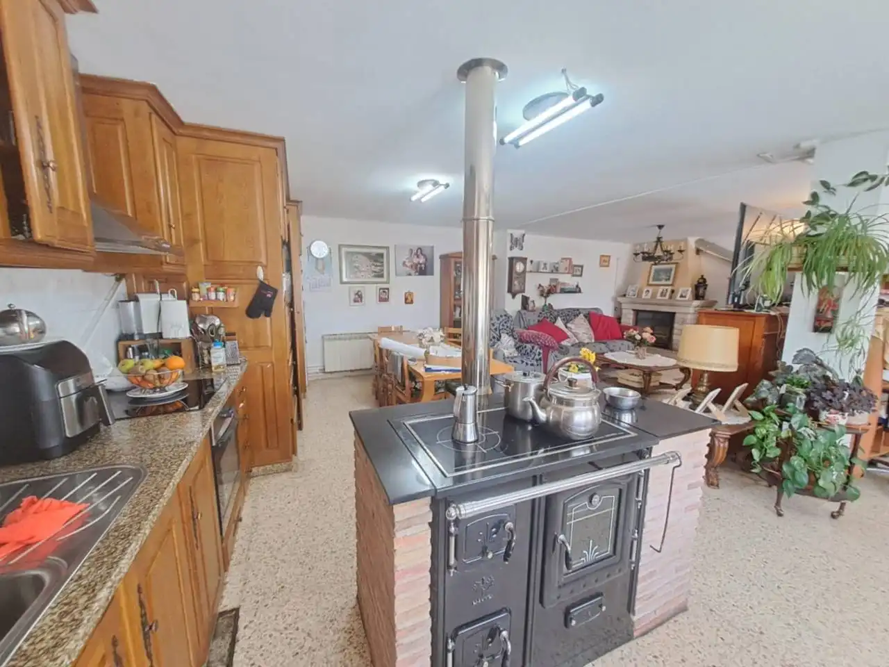 Kitchen of Houses for sale in Villayerno Morquillas  with Heating and Terrace