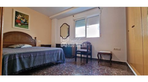 Foto 2 de Piso en venta en L'Eixereta, Burjassot