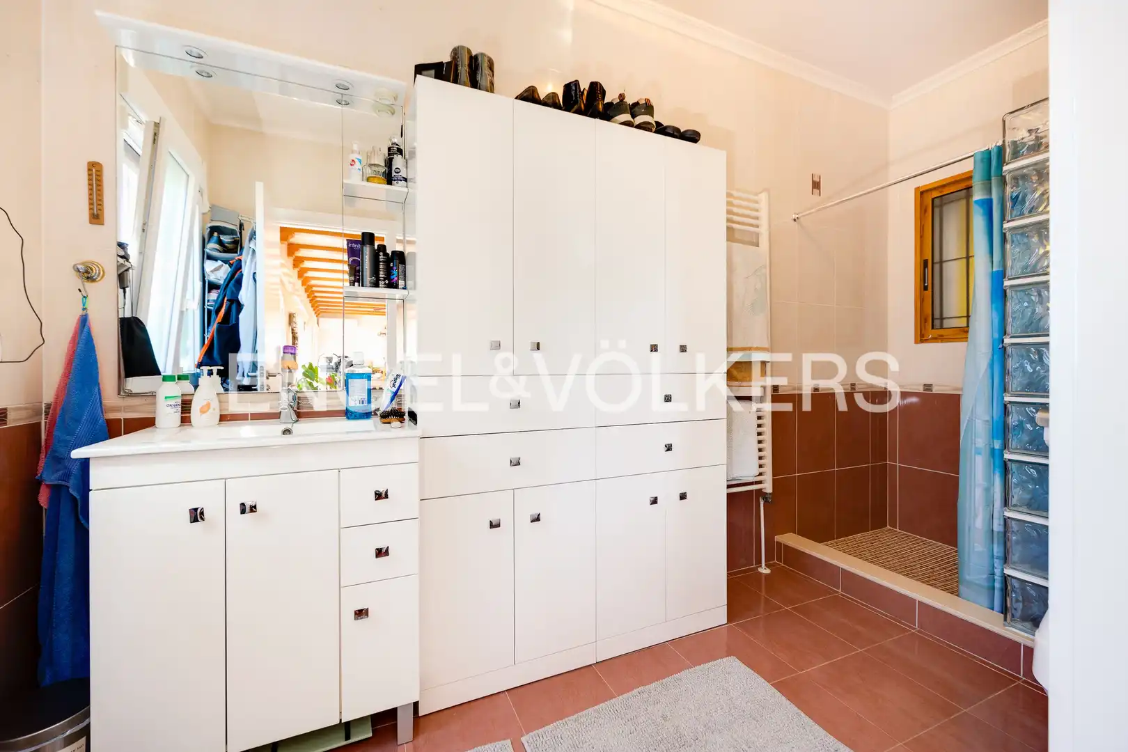 Baño de Casa o chalet en venta en Daya Vieja con Aire acondicionado, Calefacción y Jardín privado