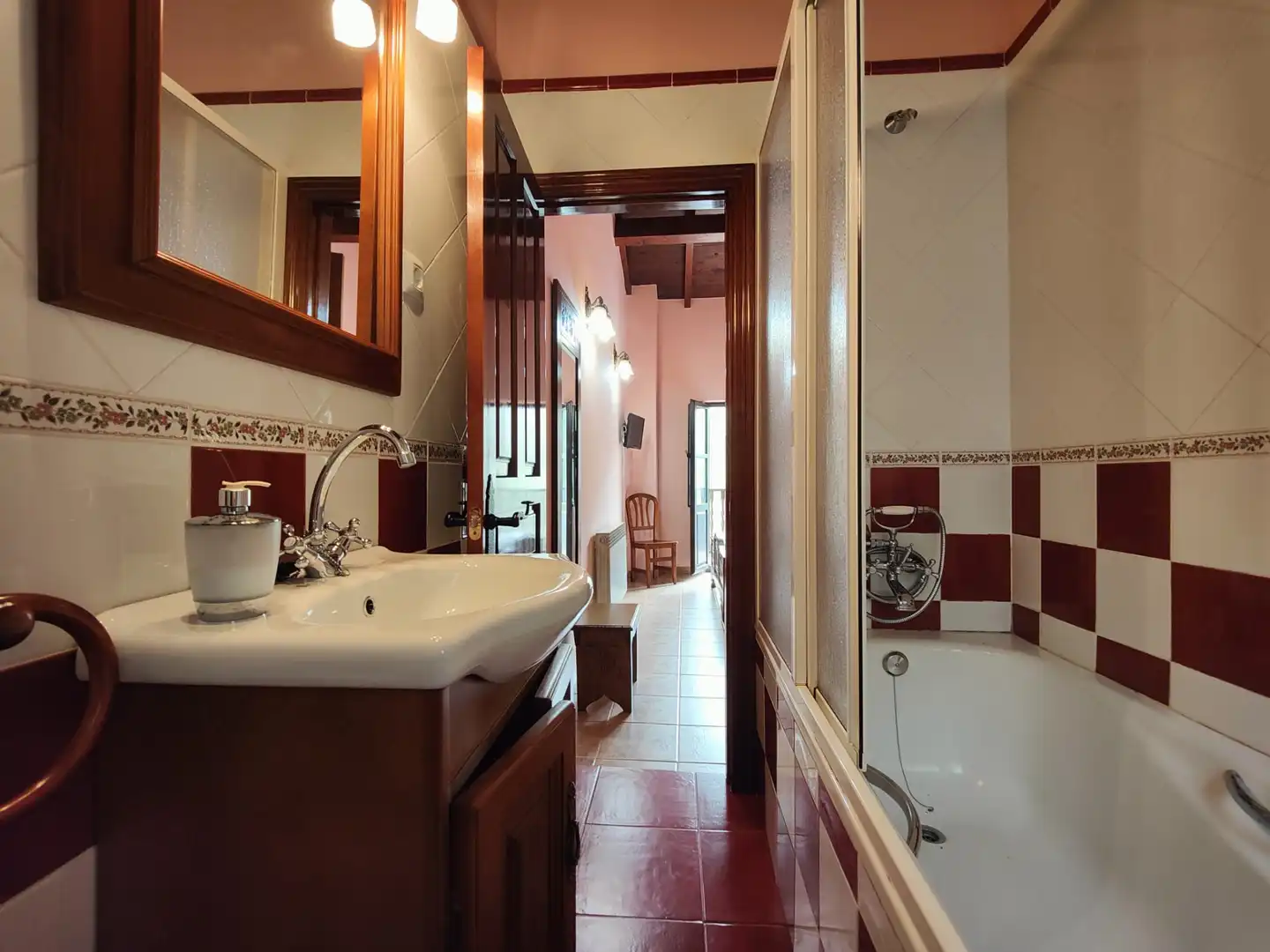 Baño de Casa o chalet en venta en Quirós con Jardín privado, Amueblado y Balcón