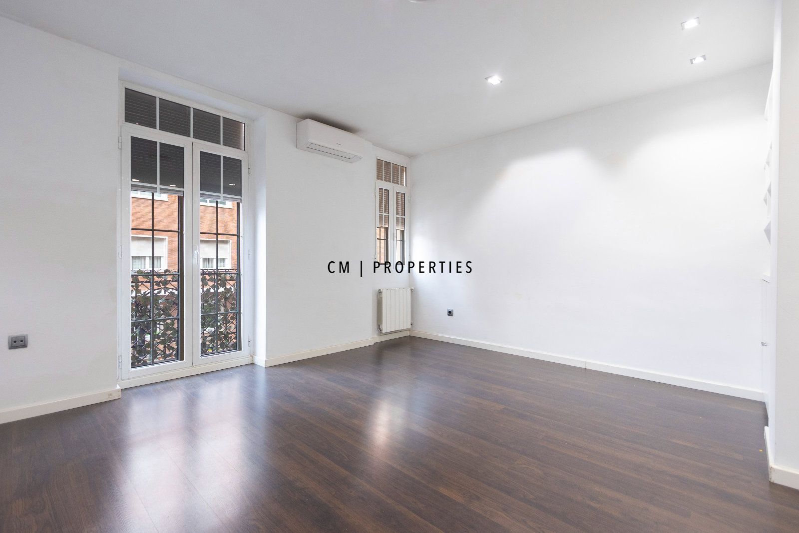 Wohnung zur Miete in Arrancapins, Extramurs