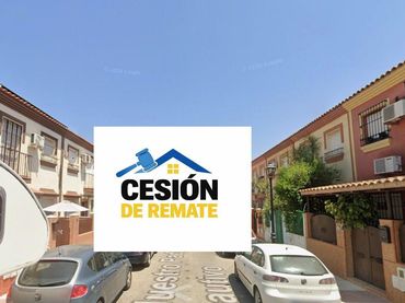 Casa amb jardí en venda a La Algaba