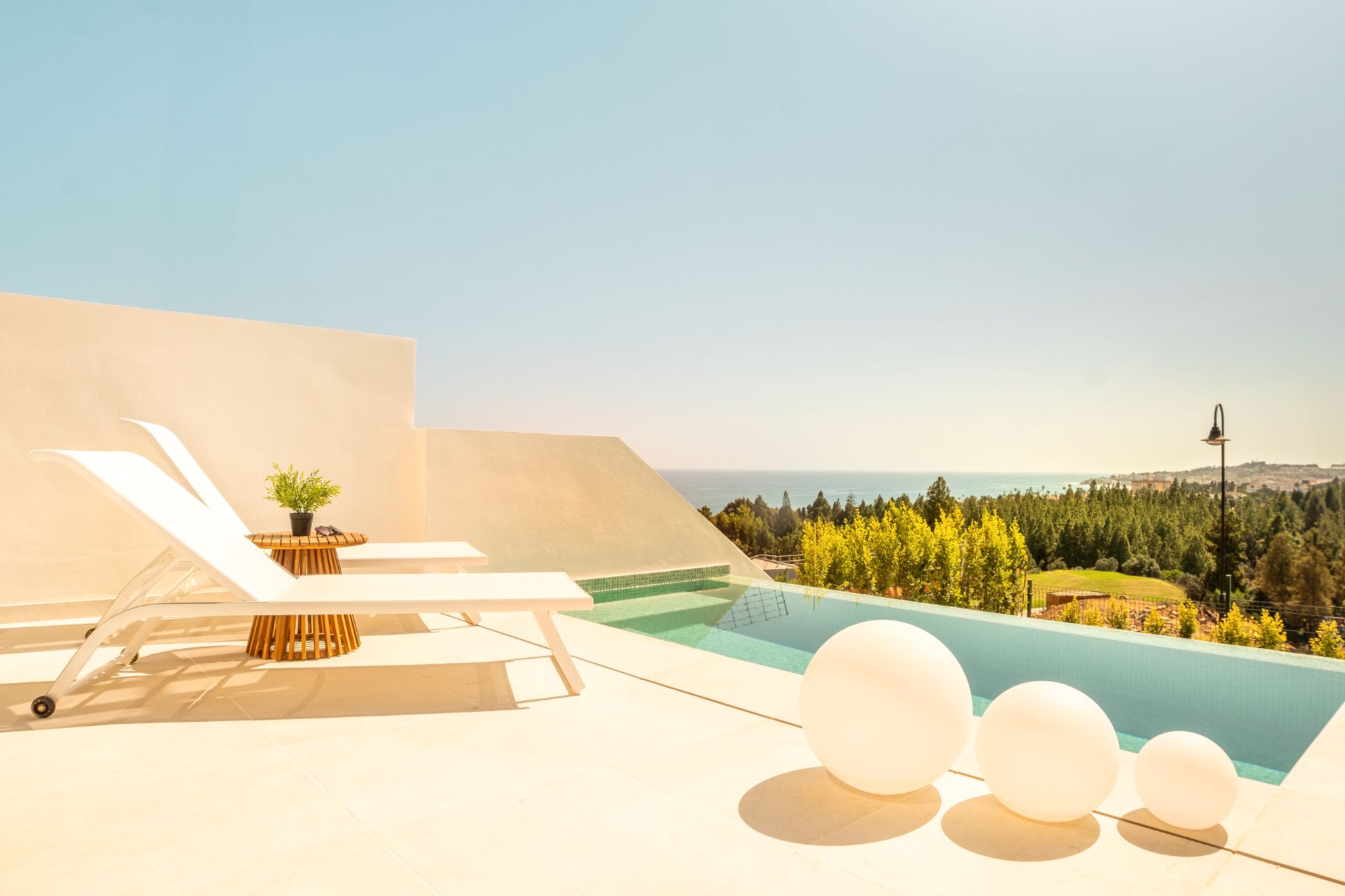 Single-family semi-detached for sale in Avenida Carmen Werner, 52, El Faro de Calaburra - Chaparral