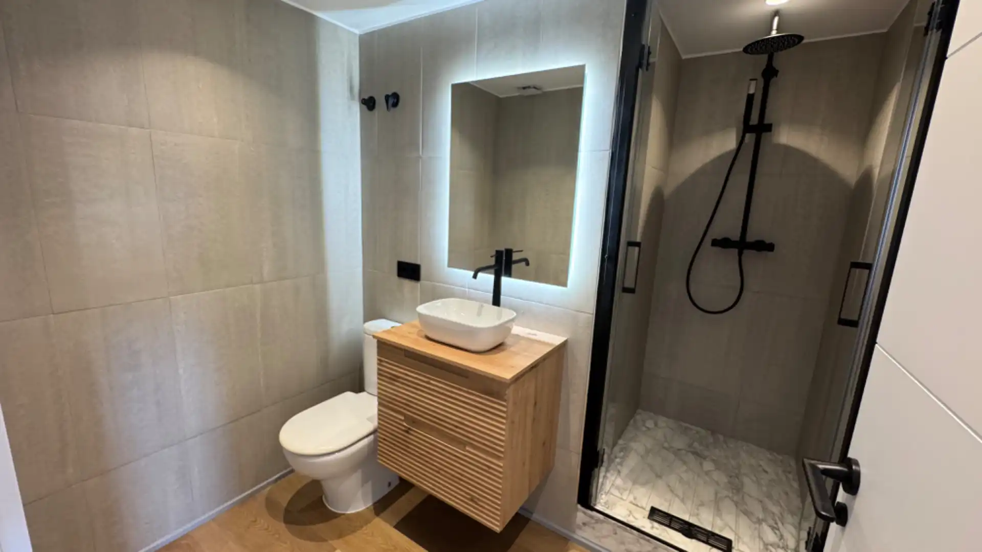 Flat for sale in Carrer Josep Pla, Vista Alegre