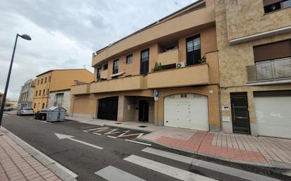 Vista exterior de Pis en venda en Salamanca Capital amb Terrassa