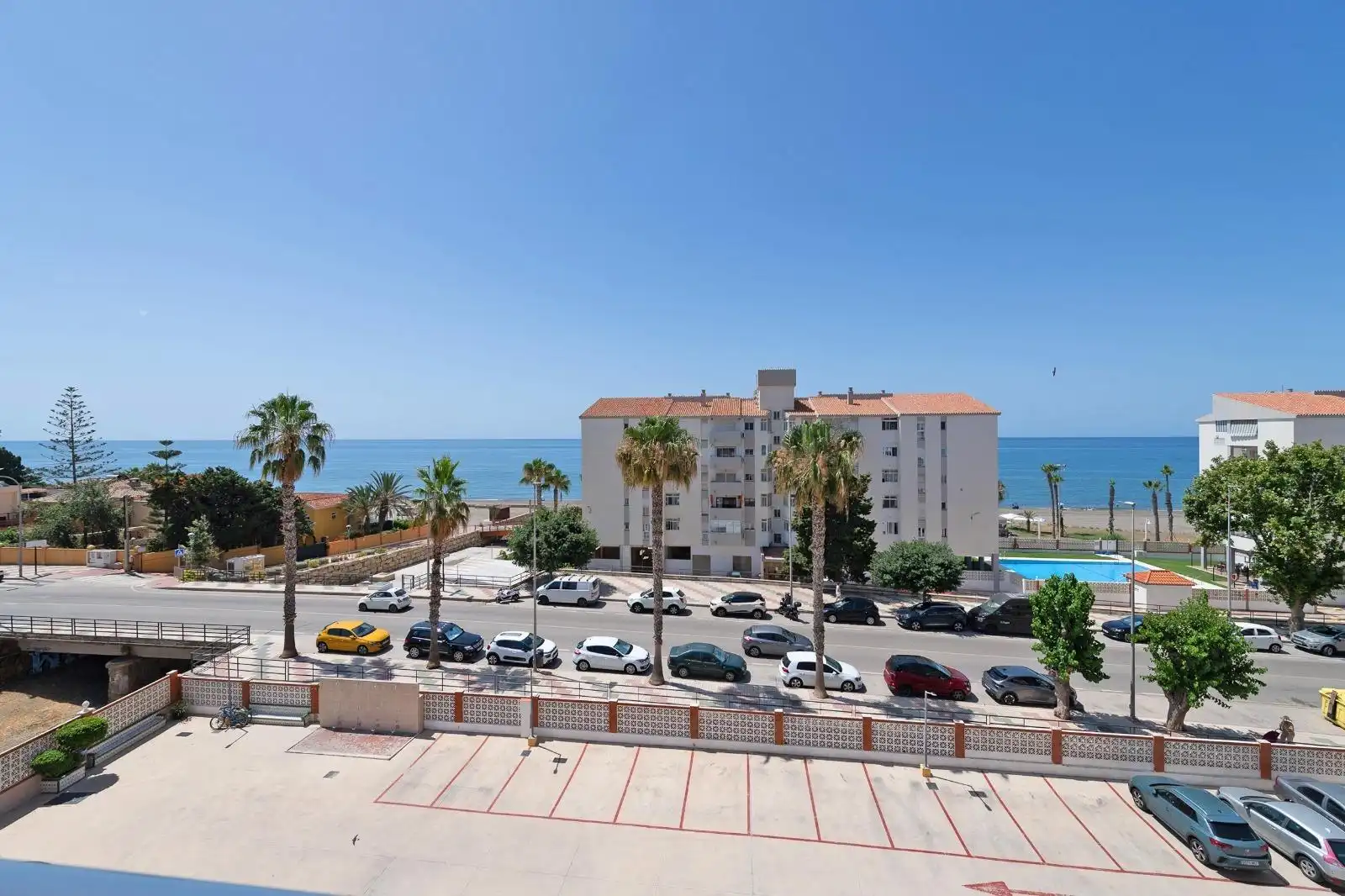 Vista exterior de Piso en venta en Rincón de la Victoria con Aire acondicionado, Terraza y Balcón
