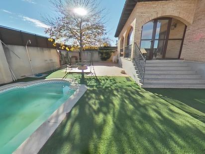 Swimming pool of House or chalet for sale in Esquivias  with Air Conditioner, Heating and Private garden