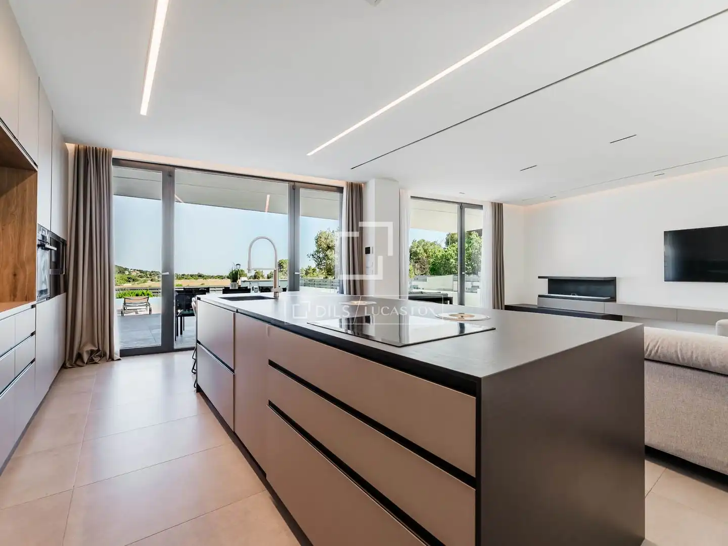 Cocina de Casa o chalet en venta en Náquera con Aire acondicionado, Calefacción y Jardín privado
