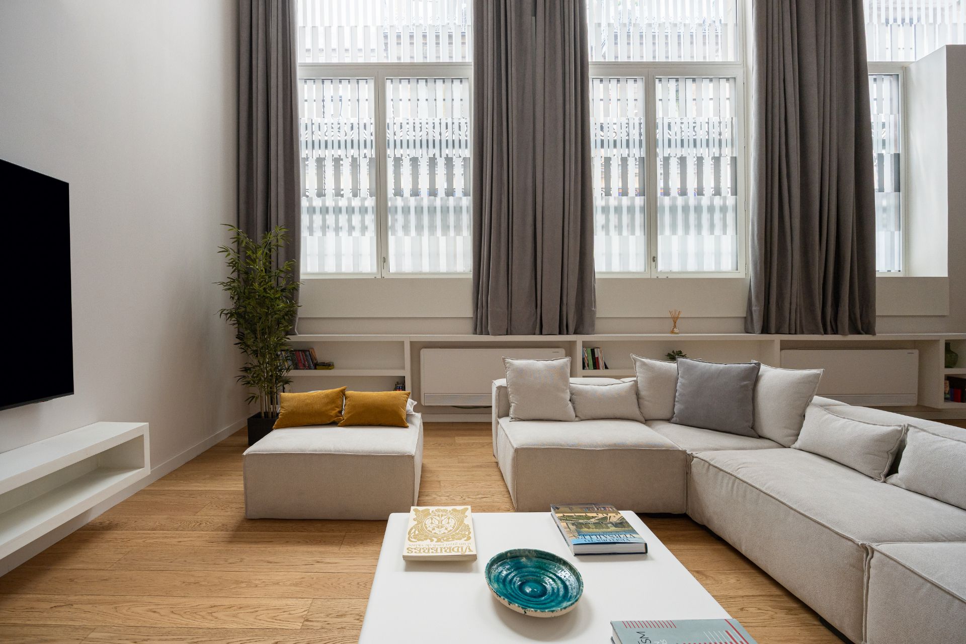 Duplex to rent in Passeig de Colom, Barri Gòtic, Ciutat Vella