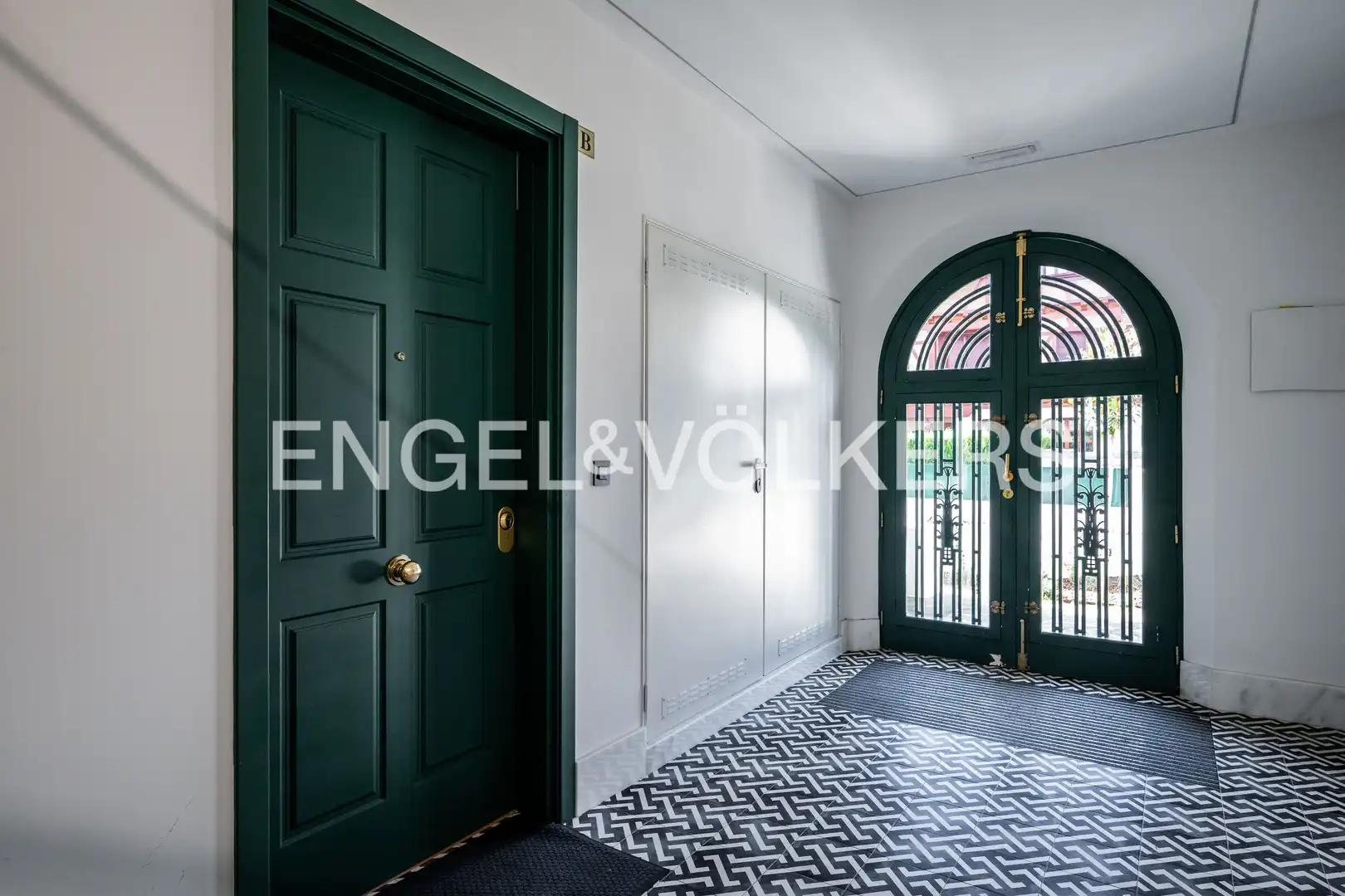 Maisonette zum Verkauf in Donostia - San Sebastián  mit Klimaanlage, Heizung und Terrasse